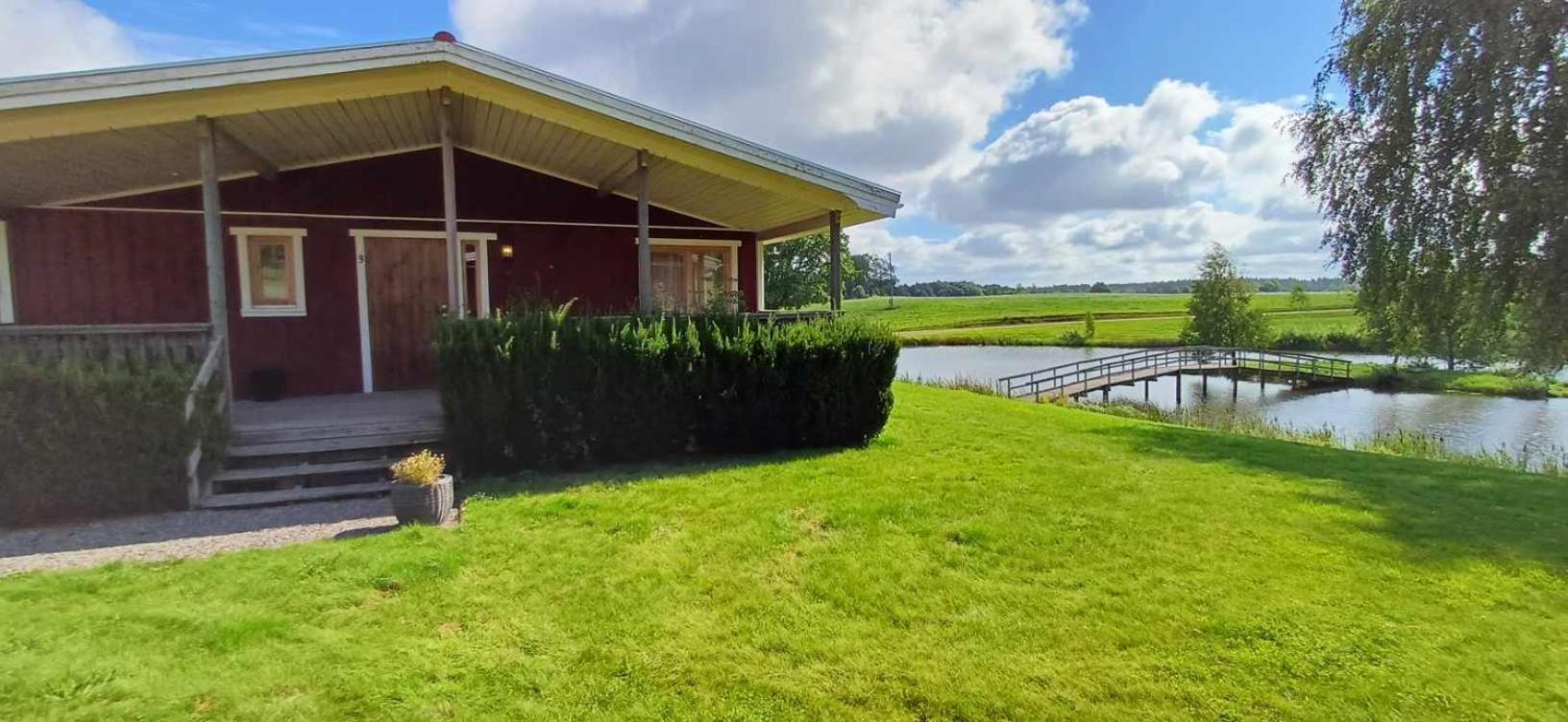 Sjoetorps Saeteris Stugby Villa Larv Eksteriør billede